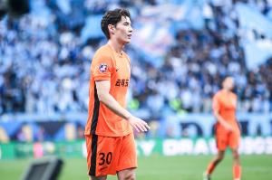 博主：今天傍晚云南玉昆队将飞抵北京，侯永永、段德智随队出征